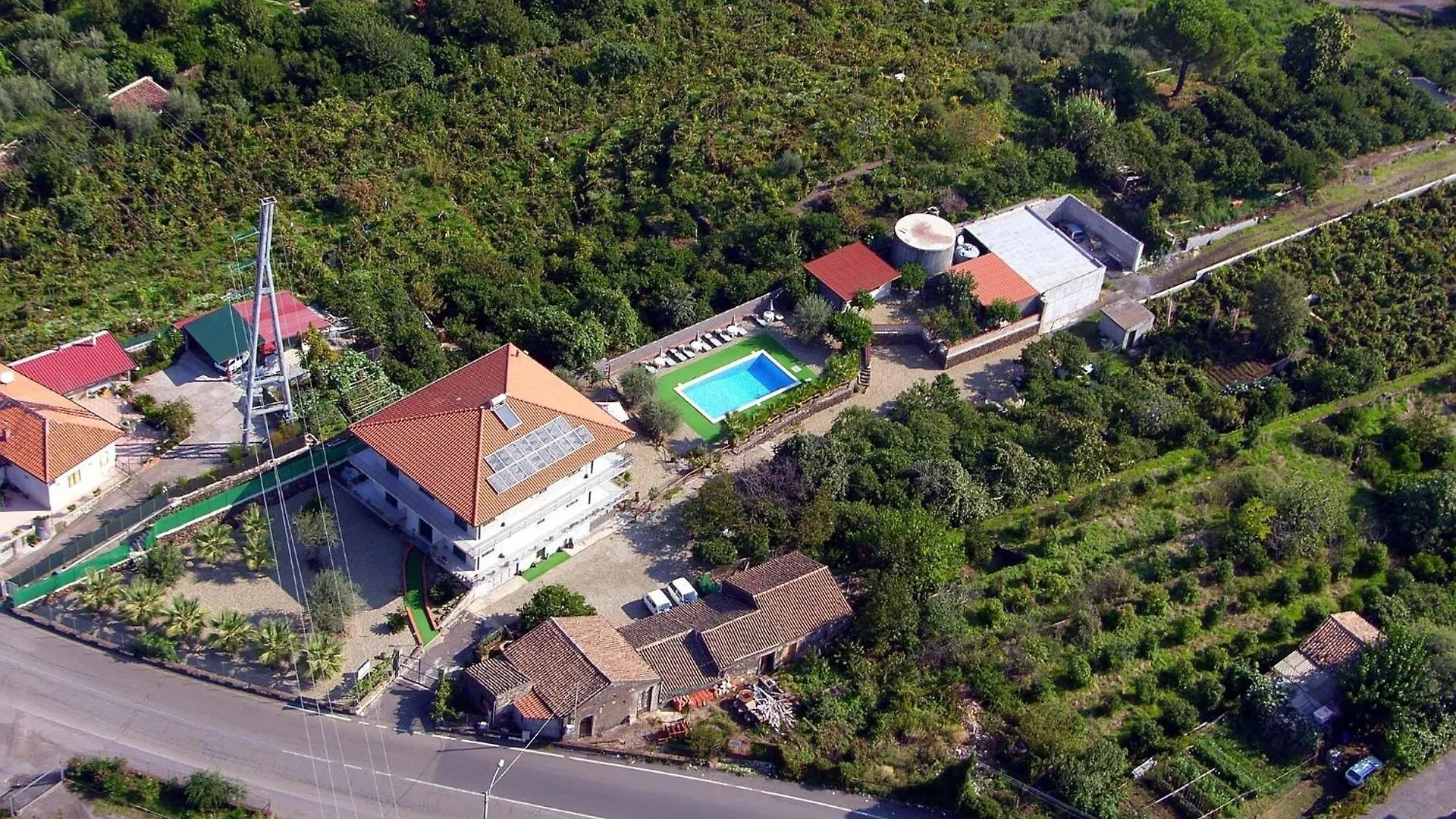 סנטה ונרינה Apartment With Air Conditioning And Salt Pool
