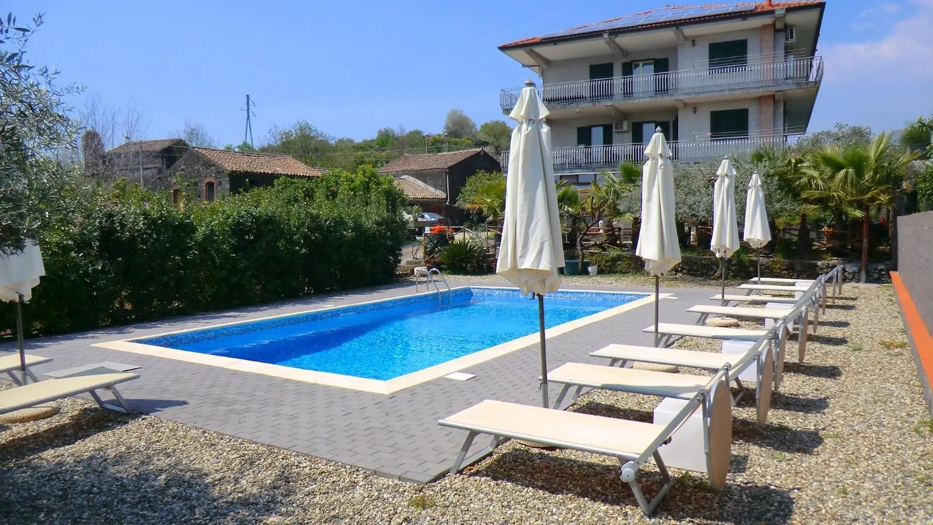 סנטה ונרינה Apartment With Air Conditioning And Salt Pool